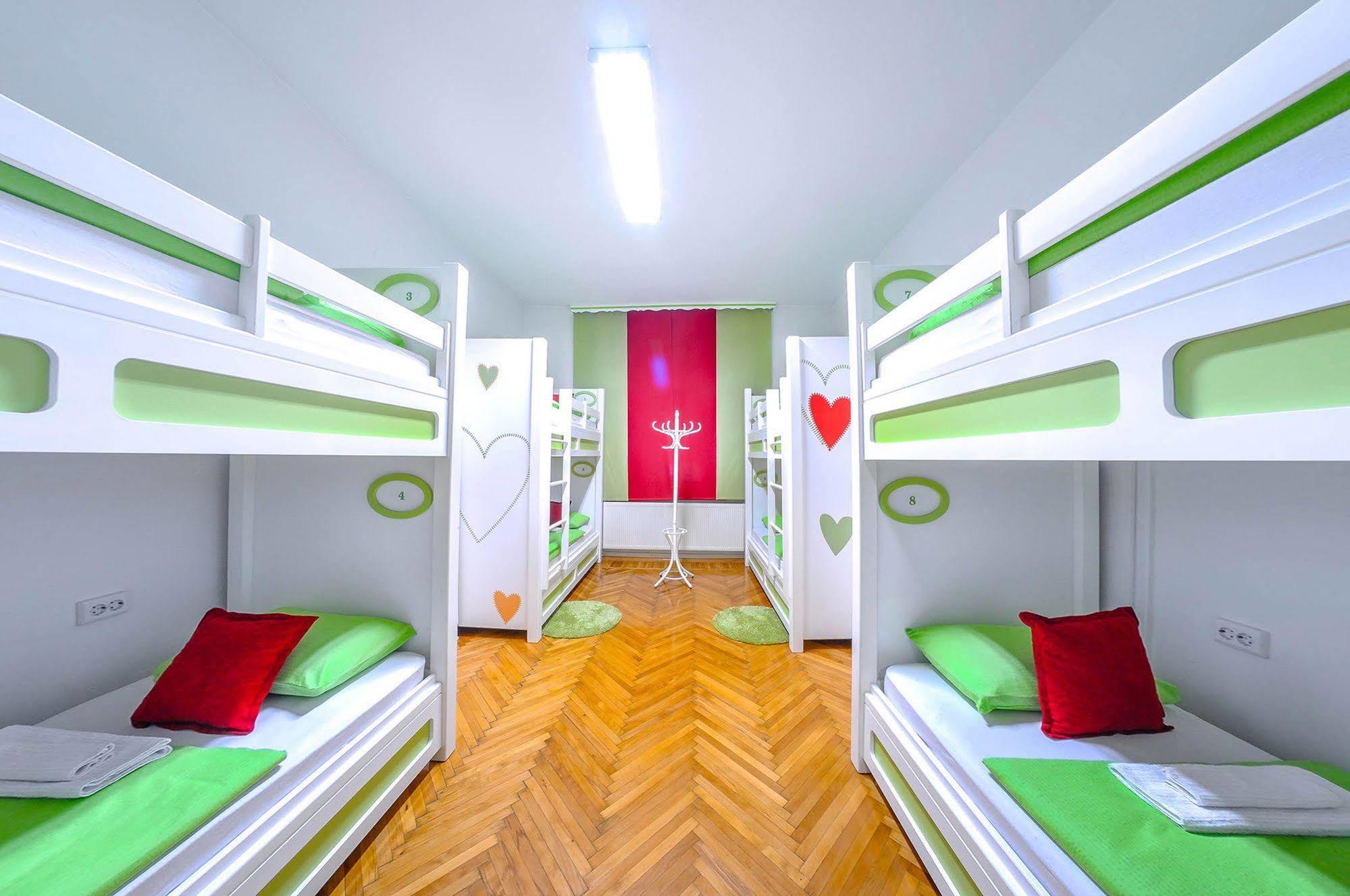 סראייבו Hostel For Me מראה חיצוני תמונה